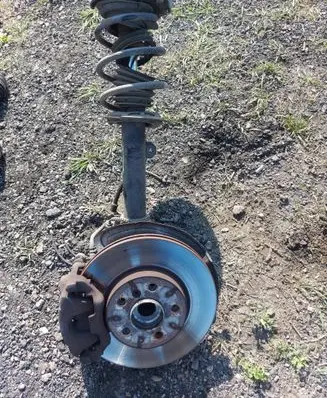BMW 2 F46 Front shock absorber/damper 6857463