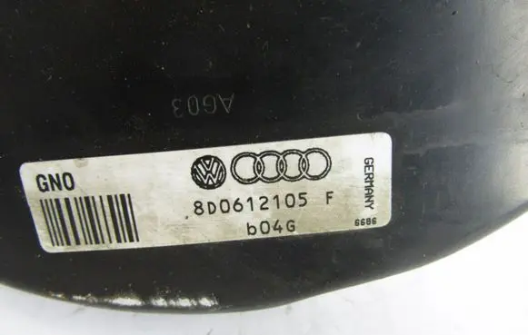 Audi A4 S4 B5 8D Brake booster 8D0612105F
