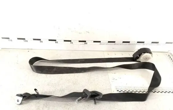 Opel Vectra C Rear seatbelt 0403035 EZ033470035