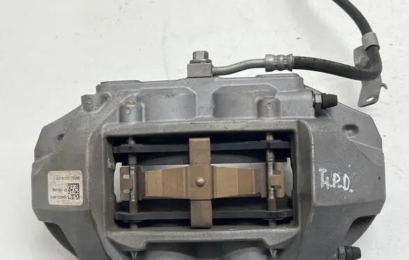 Tesla Model 3 Front brake caliper 104462200E BM22122C10147R