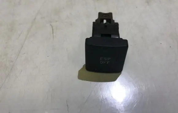 Peugeot 607 ESP (stability program) switch 96420049zl 231594