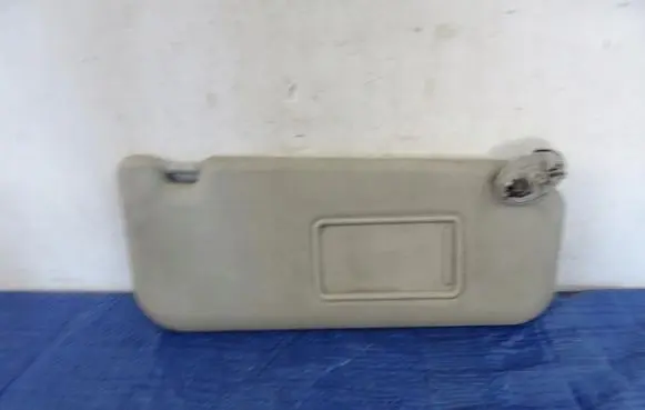 Toyota Verso Sun visor