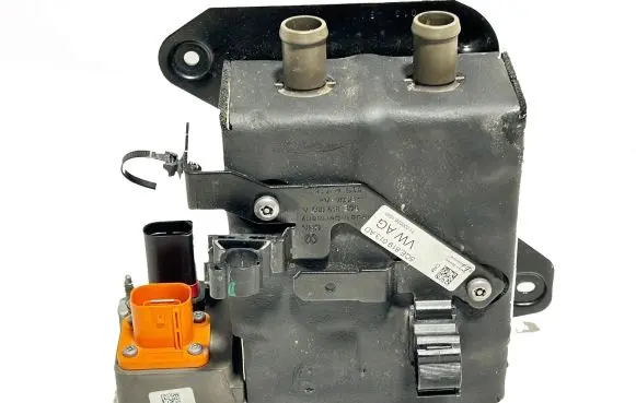 Volkswagen Golf VII Electric engine pre-heating system (optional) 12E963231G 20467 5QE819013AD