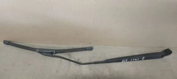 Citroen C2 Windshield/front glass wiper blade 80008617
