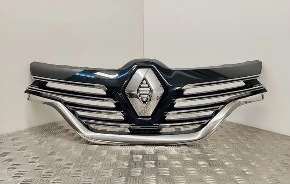 Renault Espace - Grand espace V Front bumper upper radiator grill 623107161R