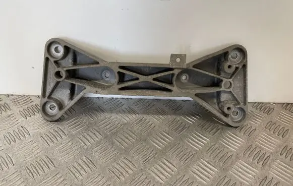 BMW 3 GT F34 Gearbox mounting bracket 6796605 22316796605
