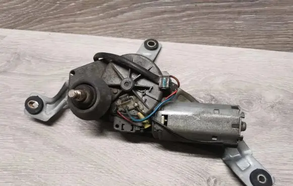 Nissan Almera N16 Rear window wiper motor 28710BM410 404690