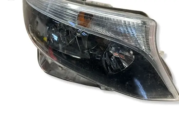 Mercedes-Benz Vito Viano W447 Headlight/headlamp A4479067800