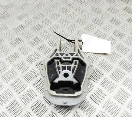 BMW X2 U10 Engine mount bracket 9423382