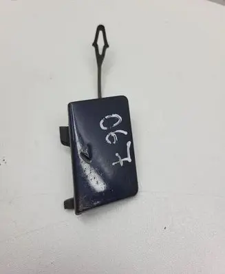 BMW 1 E81 E87 Front tow hook cap/cover 7117623