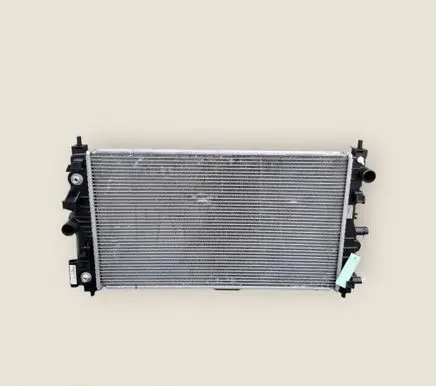 Opel Astra J Coolant radiator