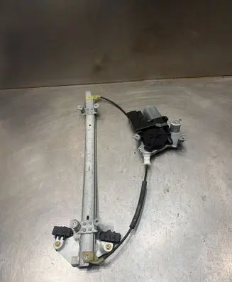 Nissan Pathfinder R51 Front door window regulator motor 400847B 119029 13473431