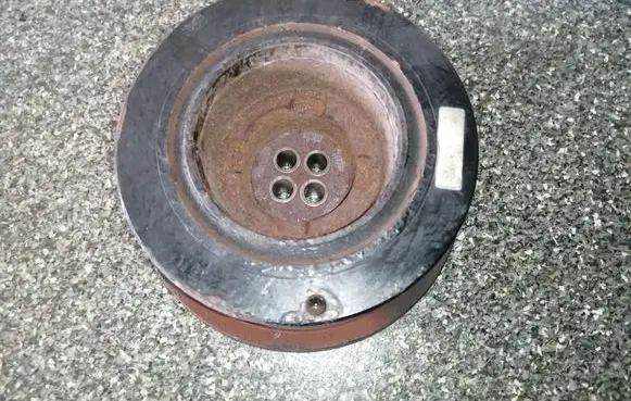 Crankshaft pulley