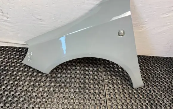 Skoda Fabia Mk2 (5J) Fender 