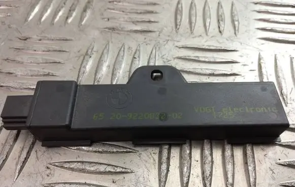 Interior comfort aerial antenna