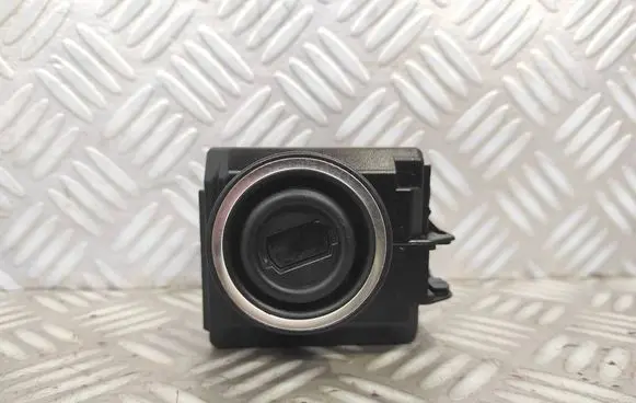 Mercedes-Benz E W212 Ignition lock A2189054701 20150108 1010759101