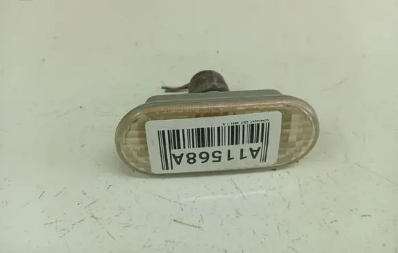 Volkswagen Golf IV Front fender indicator light 1J5949117