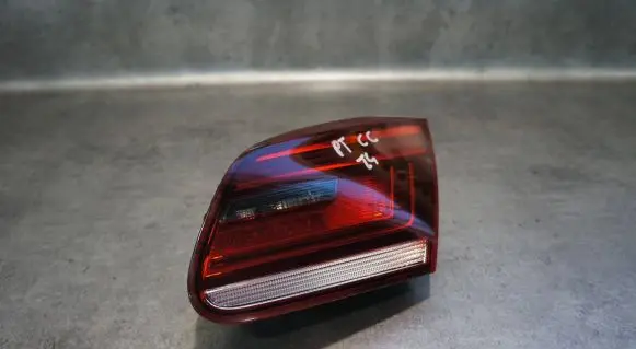 Volkswagen PASSAT CC Tailgate rear/tail lights 3C8945308T