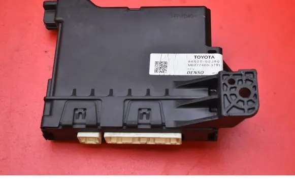 Toyota Auris E180 Engine control unit/module ECU 88650-02J80