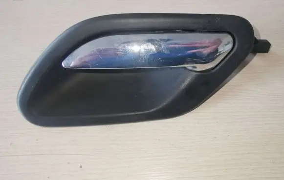 BMW 5 E39 Front door interior handle 8226049