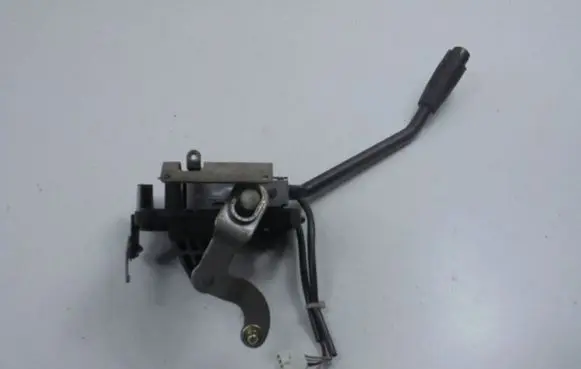 Mazda Tribute Gear shifter/selector 20653442