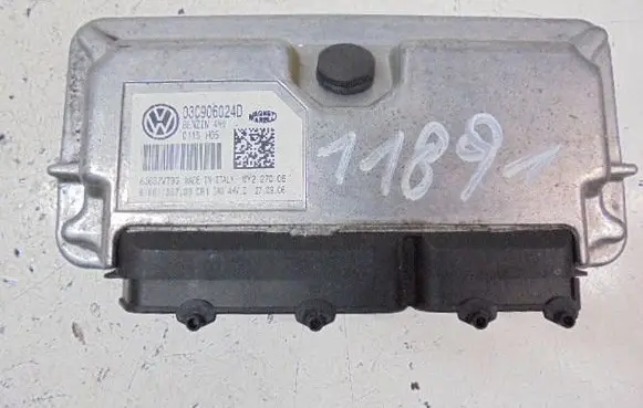 Skoda Fabia Mk1 (6Y) Engine control unit/module ECU 03C906024D