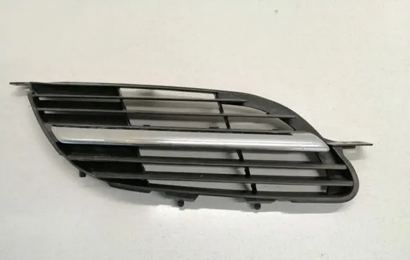 Nissan Almera N16 Front bumper lower grill 9381M020 2615I02