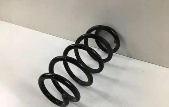Audi Q5 SQ5 Front coil spring