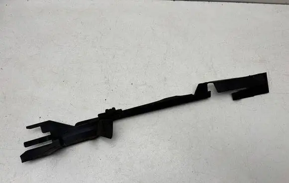Volkswagen PASSAT B8 Intercooler air guide/duct channel 5G0121332H