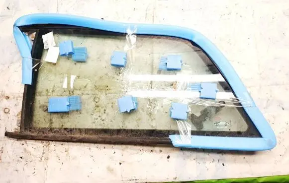 Audi A3 S3 8P Rear side window dot24m25as2 dot24-m25-as2