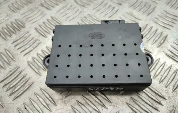 Land Rover Discovery 3 - LR3 Parking PDC control unit/module XVD500021