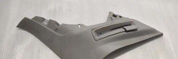 Volvo XC90 (D)pillar trim (top) 32244280