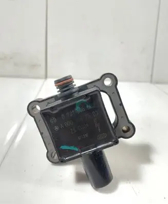 Mercedes-Benz Vito Viano W638 High voltage ignition coil A0001587503