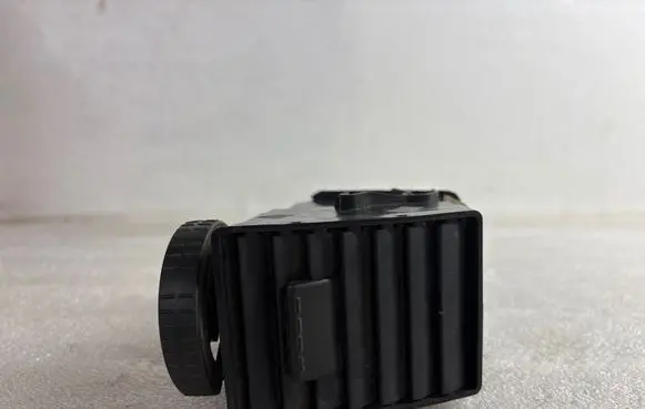 Volkswagen Transporter - Caravelle T5 Dashboard side air vent grill/cover trim 7H0815706A