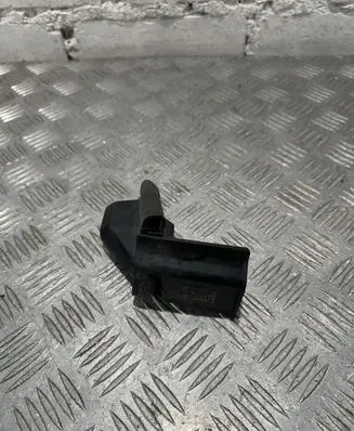 Land Rover Range Rover Sport L494 Other engine bay part DK6256191A