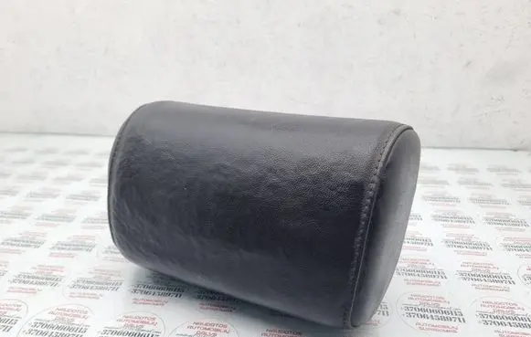 Audi A6 S6 C6 4F Rear seat headrest 