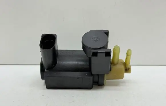 Volvo XC60 Turbo solenoid valve 31339808 70466400