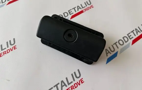 BMW 3 E90 E91 Glove box handle 8163017 8163018