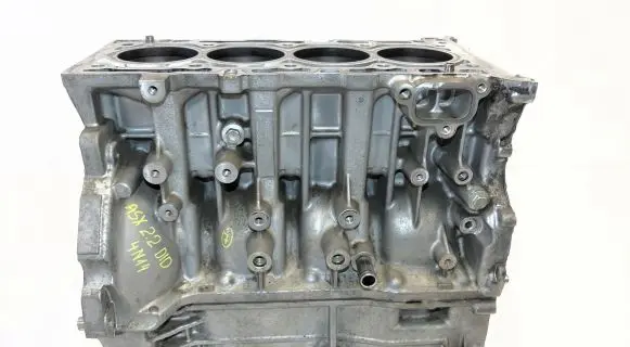 Mitsubishi Outlander Engine block 