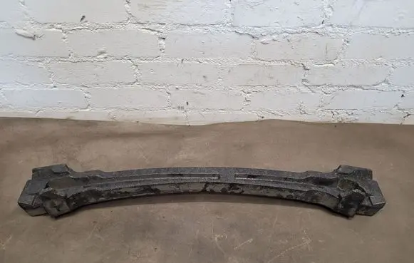Front bumper foam support bar