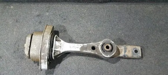 Volkswagen Golf IV Engine mount bracket 1J0199851