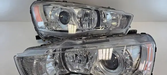 Mitsubishi Lancer VIII Headlights/headlamps set 