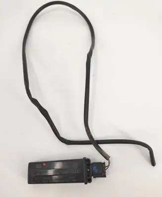 Audi A8 S8 D3 4E Tire pressure sensor 4E0907277B 053320401005 002BE00001