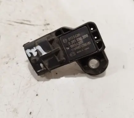 Mitsubishi Colt Air pressure sensor 0261230289
