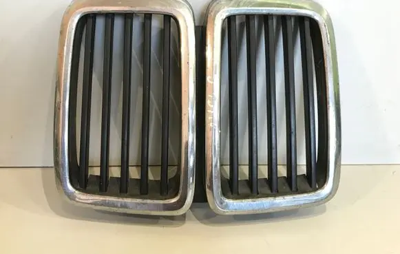 BMW 5 E28 Front grill 51131873253
