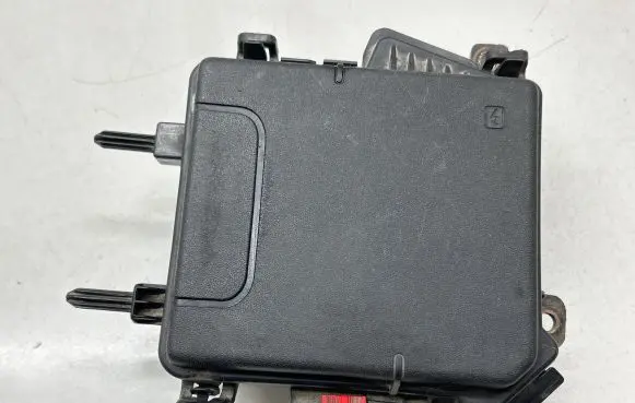 Renault Megane III Fuse box set 284B10002R