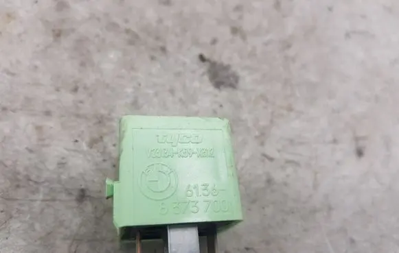BMW 5 E39 Other relay 61368373700 8373700