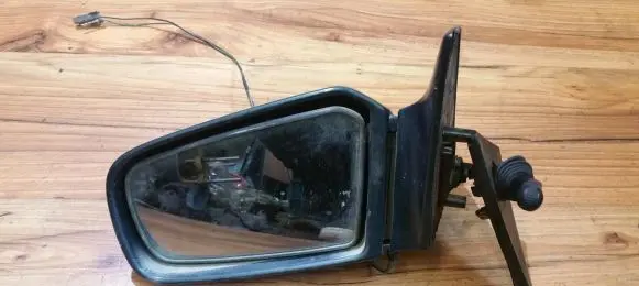Mazda 121 Front door electric wing mirror