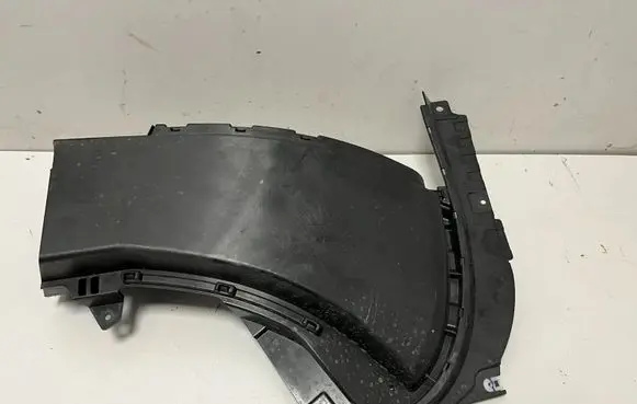 BMW XM Air intake duct part 9451728