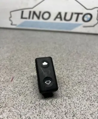 BMW 5 E34 Electric window control switch 1379076